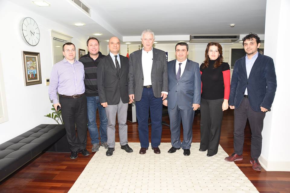 EMD İzmir Yorgancılar ile buluştu EMD İzmir Yorgancılar ile buluştu