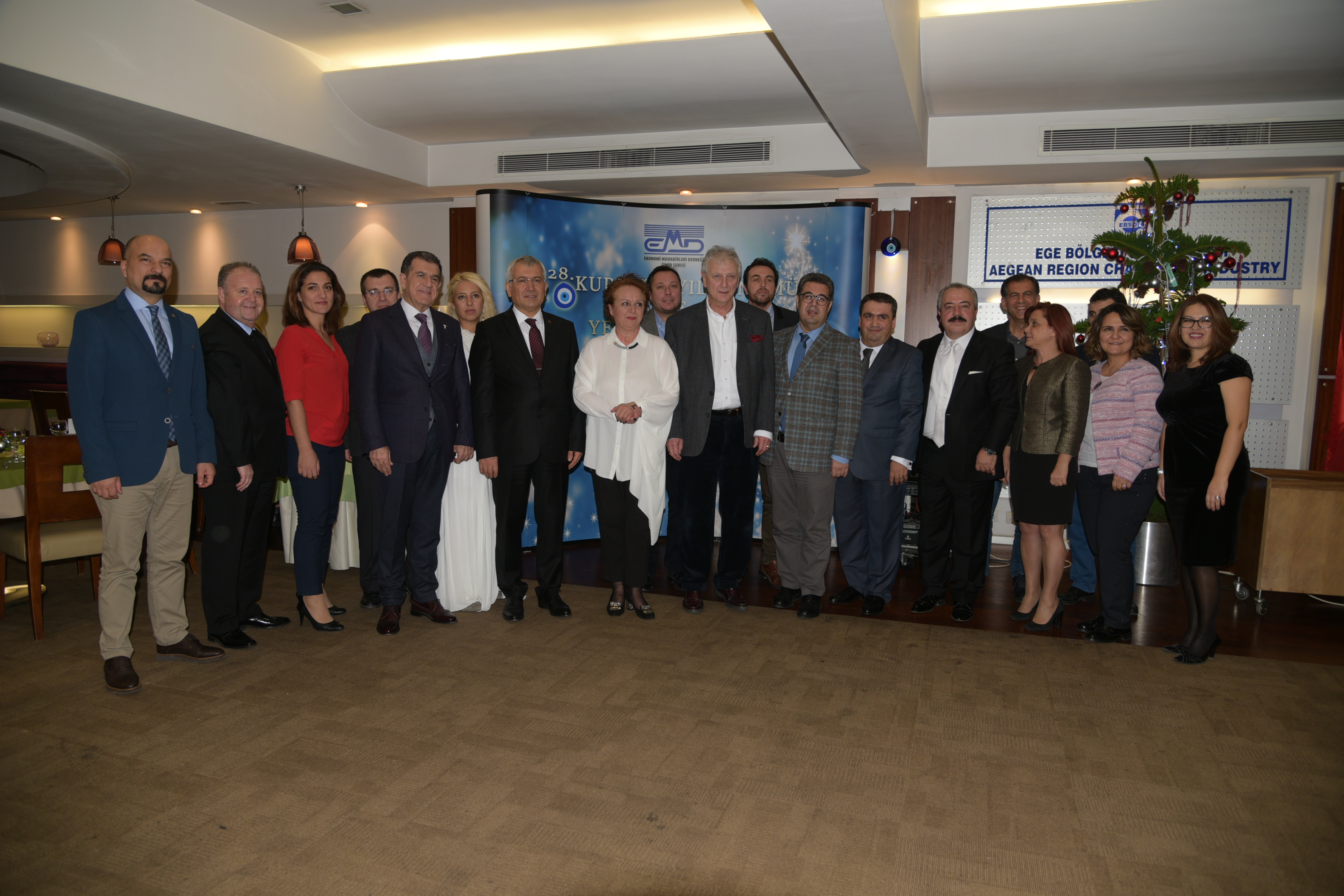 Ekonomi Muhabirleri Derneği İzmir Şubesi’nin 28. kuruluş yıl dönümü kutladı