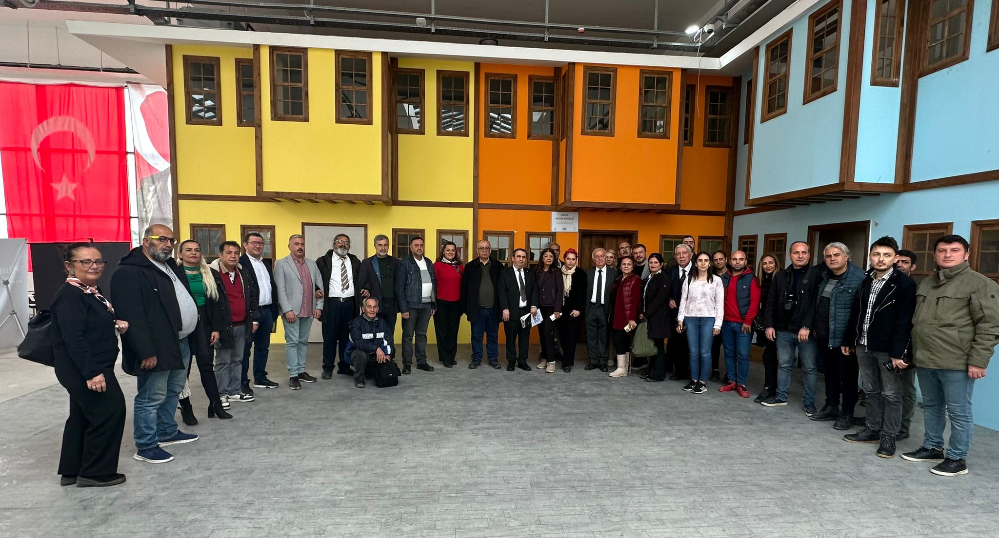 Hatay ile İzmir Arasındaki Kardeşlik Köprüsü Hatay Basın Merkezi ile Yaşayacak Hatay ile İzmir Arasındaki Kardeşlik Köprüsü Hatay Basın Merkezi ile Yaşayacak